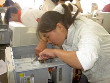 計算機(jī)網(wǎng)絡(luò)技術(shù)與計算機(jī)軟硬件的協(xié)同發(fā)展